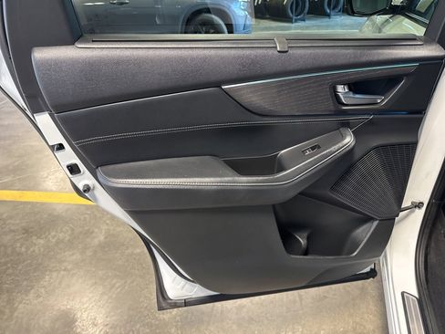 Used 2022 Acura MDX Advance image 28