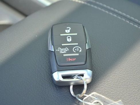 New 2026 RAM 1500 Big Horn AWD/4WD image 23