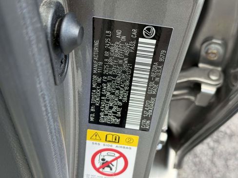 Used 2019 Lexus ES 350 w/ Premium Package FWD image 32