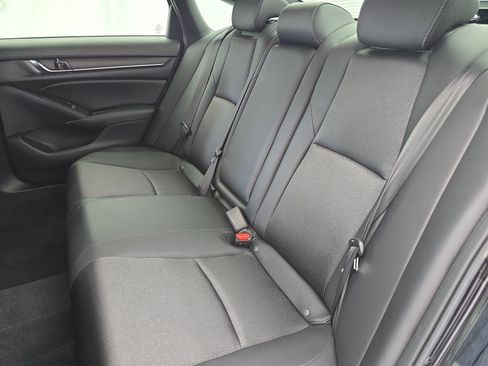 Used 2020 Honda Accord Sport image 13