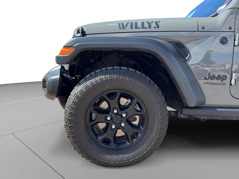 Used 2021 Jeep Wrangler Unlimited Sport AWD/4WD image 9