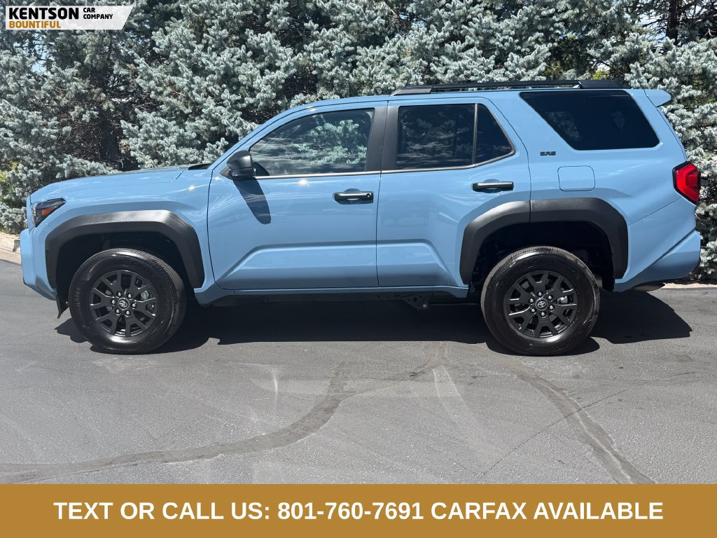 Used 2026 Toyota 4Runner SR5 AWD/4WD image 4