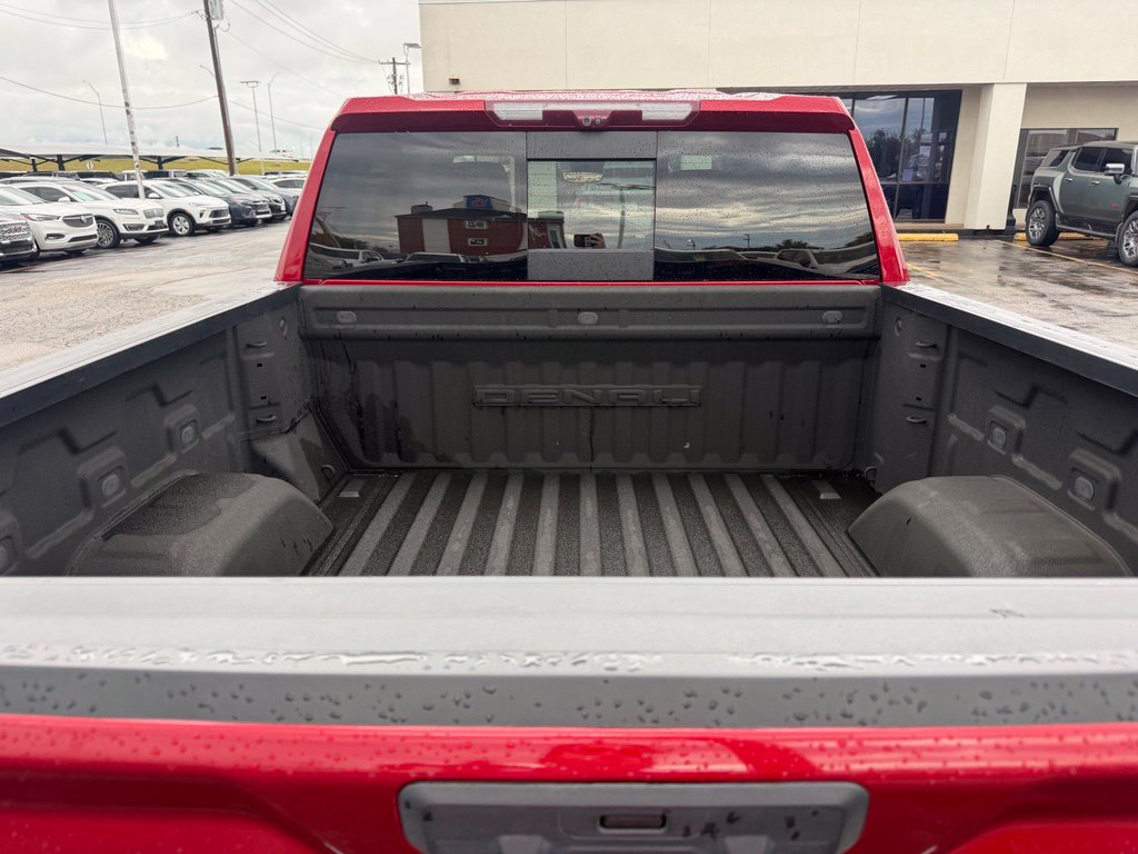 Used 2023 GMC Sierra 1500 Denali w/ Denali Reserve Package AWD/4WD image 18