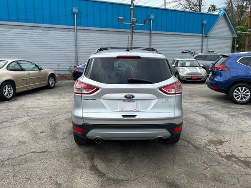 Used 2013 Ford Escape SE image 10