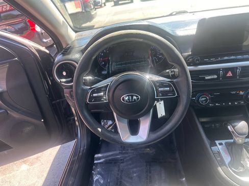 Used 2019 Kia Forte LXS FWD image 21
