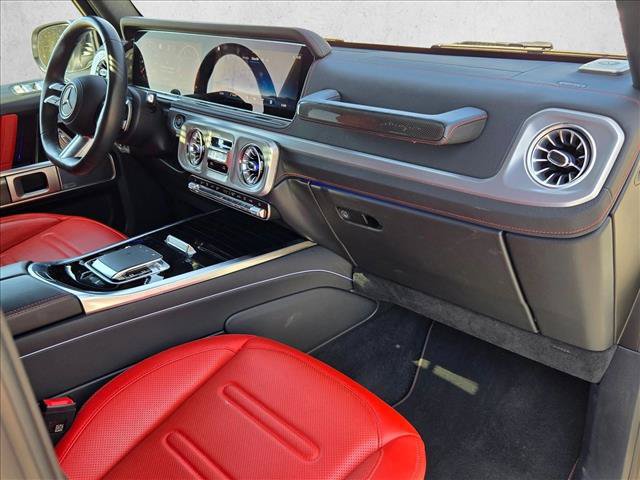 Used 2025 Mercedes-Benz G 550 image 25