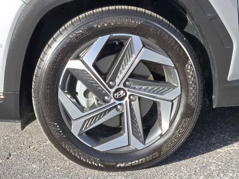 Certified 2022 Hyundai Tucson Limited image 11