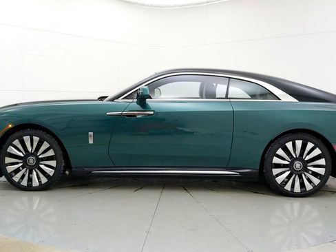 Used 2024 Rolls-Royce Spectre w/ Spectre Launch Package AWD/4WD image 2