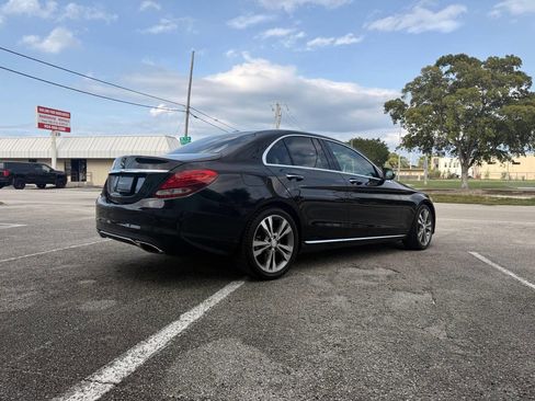 Used 2015 Mercedes-Benz C 300 Sedan image 9