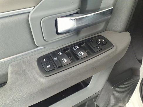 Used 2015 RAM 1500 Big Horn image 15