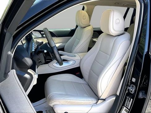 Certified 2023 Mercedes-Benz GLS 450 4MATIC image 24