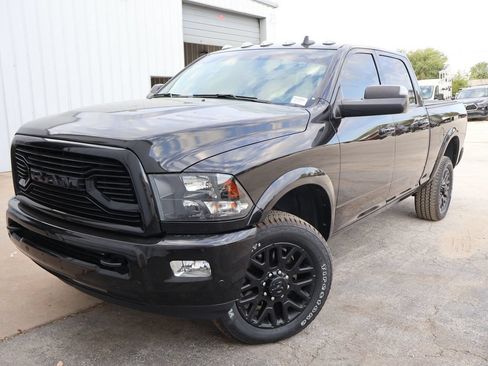 Used 2018 RAM 2500 Big Horn w/ Sport Appearance Group AWD/4WD image 6