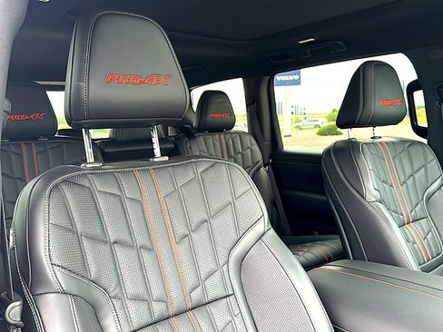 Used 2025 Nissan Armada PRO-4X w/ Pro-4X Premium Package AWD/4WD image 25