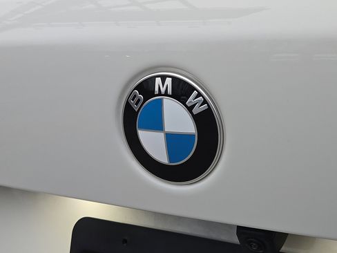 New 2026 BMW X5 xDrive40i w/ M Sport Package image 14