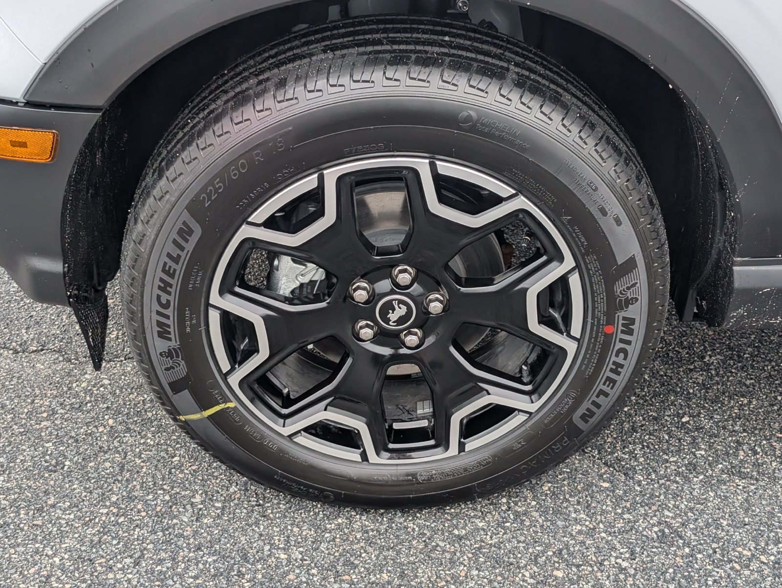 New 2026 Ford Bronco Sport Outer Banks w/ Outer Banks Tech Package+ AWD/4WD image 13