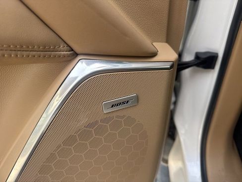 Used 2019 Cadillac Escalade ESV Platinum image 14