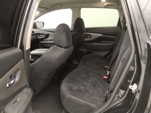 Used 2021 Nissan Murano S FWD image 18