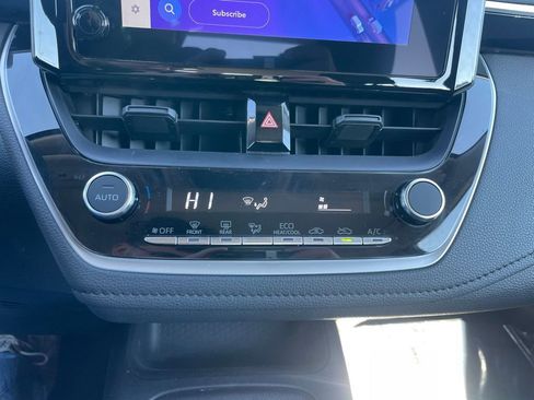 Used 2024 Toyota Corolla LE image 11