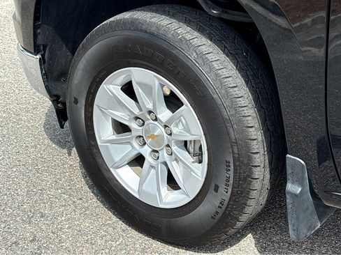 Used 2025 Chevrolet Silverado 1500 LT RWD image 16