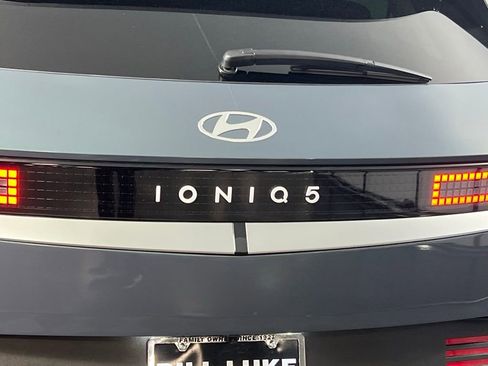 Used 2025 Hyundai Ioniq 5 SEL image 11