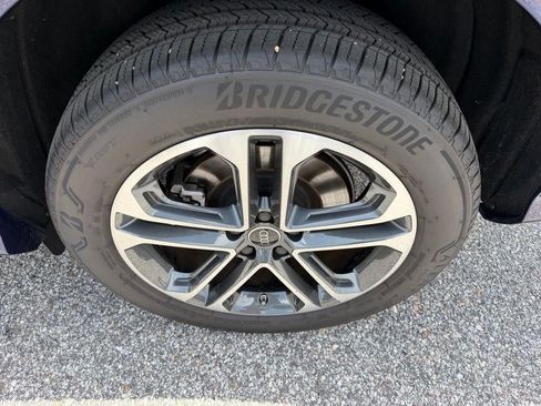 Used 2025 Audi Q5 Premium w/ 19" Wheel Package AWD/4WD image 29