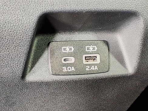 Used 2025 Subaru Crosstrek 2.5i Sport w/ Crosstrek Mirror Package AWD/4WD image 13