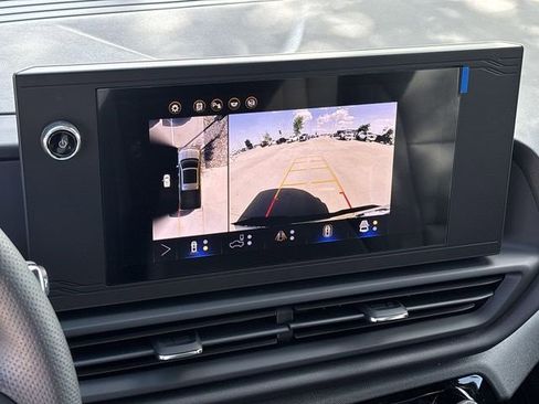 New 2025 Chevrolet Silverado EV W/T image 15