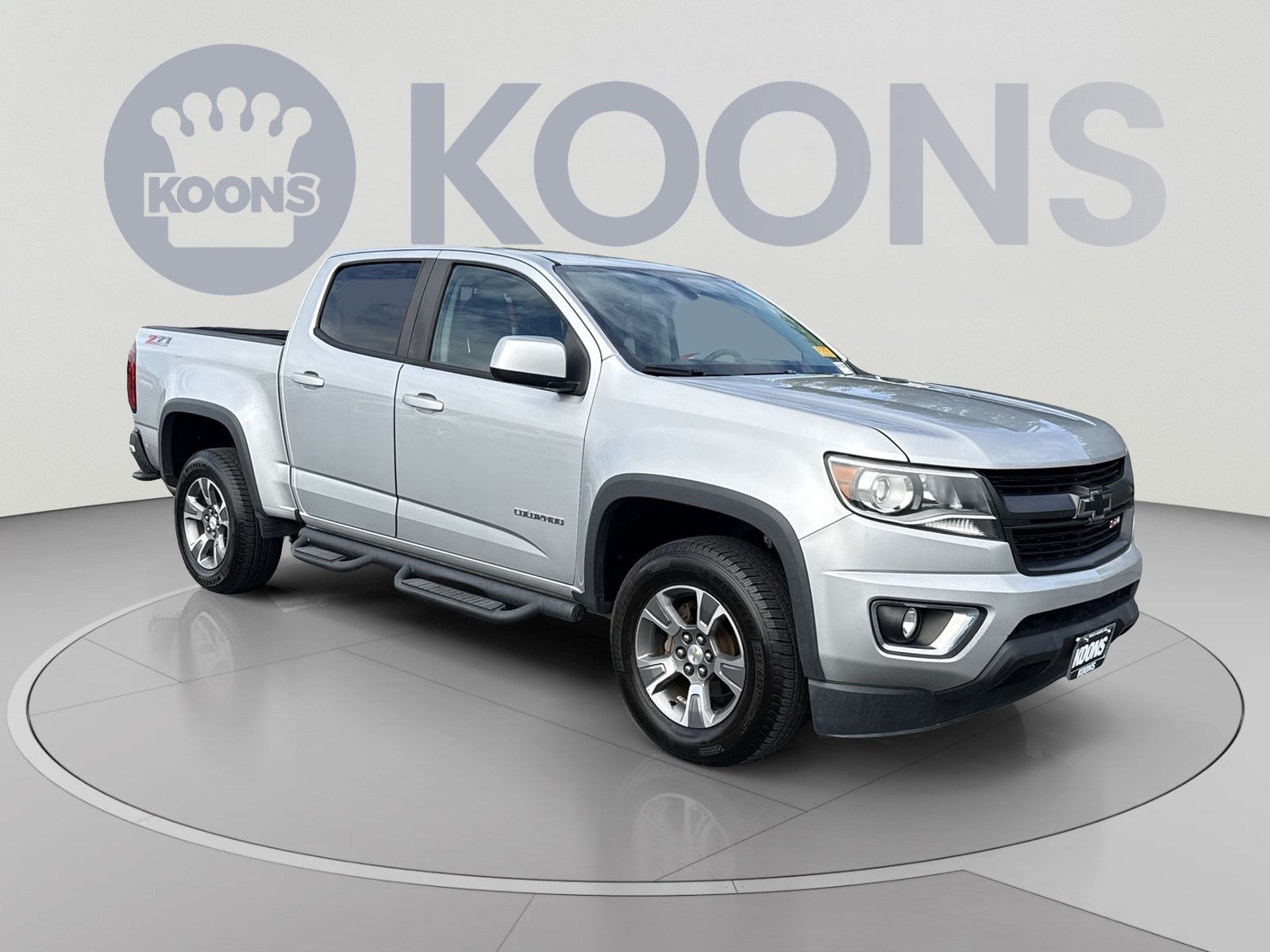Used 2018 Chevrolet Colorado Z71 AWD/4WD image 2