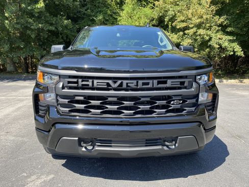 Used 2025 Chevrolet Silverado 1500 Custom w/ Turbomax Blackout Package AWD/4WD image 3