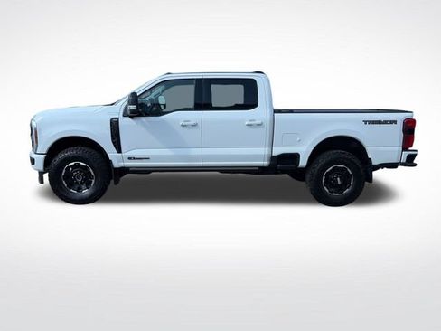 Used 2026 Ford F350 Lariat w/ Tremor Off-Road Package AWD/4WD image 2