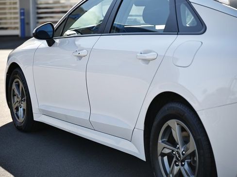 Used 2024 Kia K5 LXS image 5