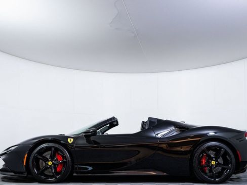 Certified 2022 Ferrari SF90 Spider image 8