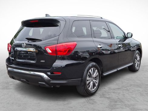 Used 2019 Nissan Pathfinder S AWD/4WD image 6