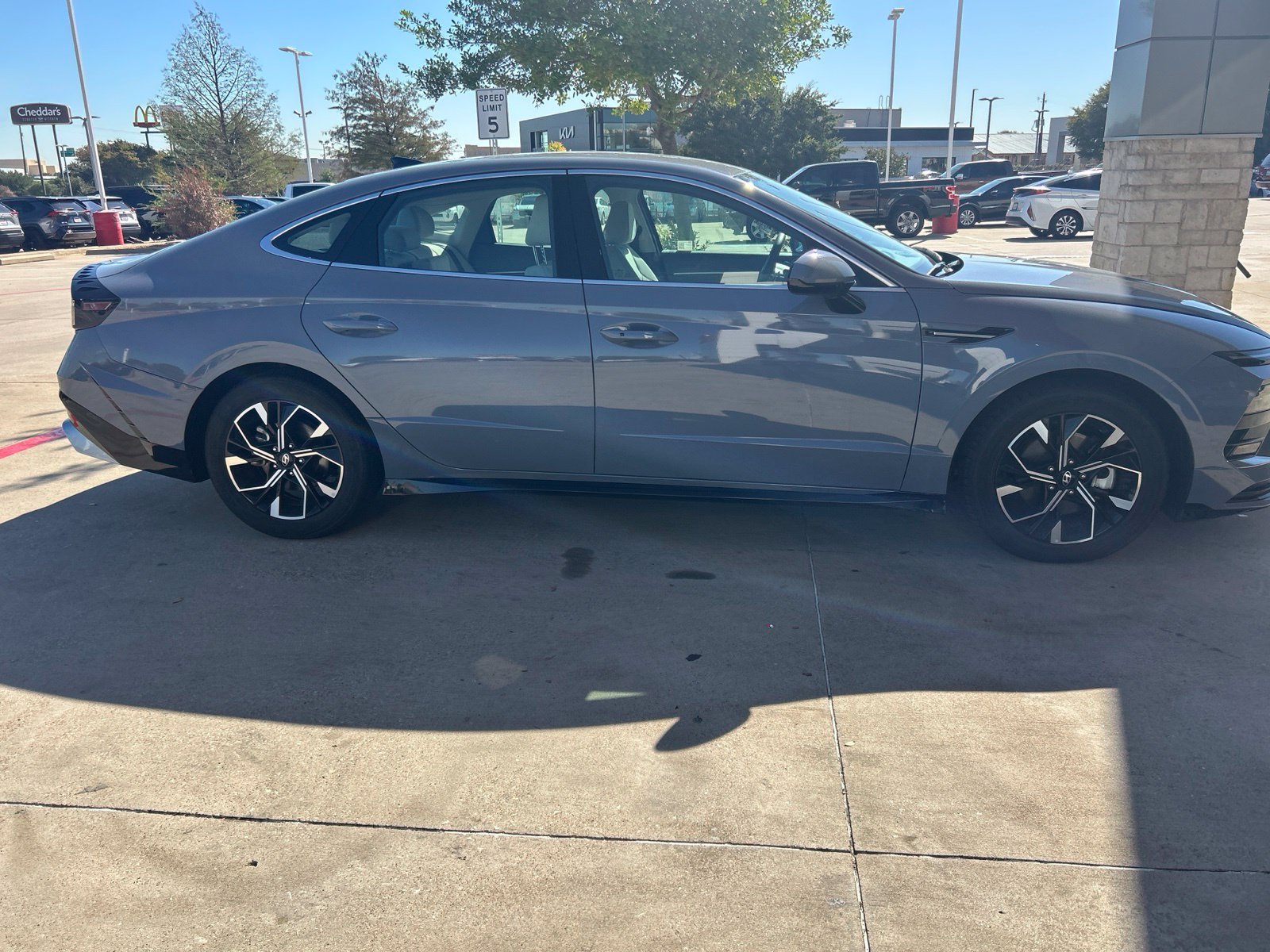 Used 2025 Hyundai Sonata SEL FWD image 5