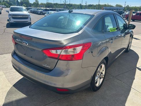 Used 2014 Ford Focus SE FWD image 5