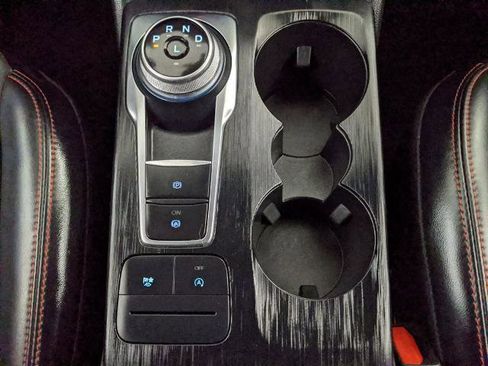 Certified 2024 Ford Escape ST-Line image 9