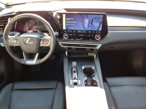Certified 2023 Lexus RX 350 w/ Accessory Package (2T) image 5