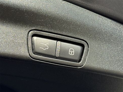 Used 2022 Alfa Romeo Stelvio Sprint image 11