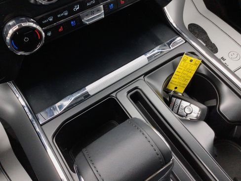 New 2026 Ford F150 Lariat w/ Equipment Group 501A Mid image 19