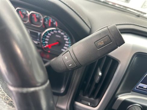 Used 2019 GMC Sierra 1500 SLE w/ SLE Value Package image 19