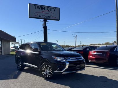 Used 2017 Mitsubishi Outlander ES