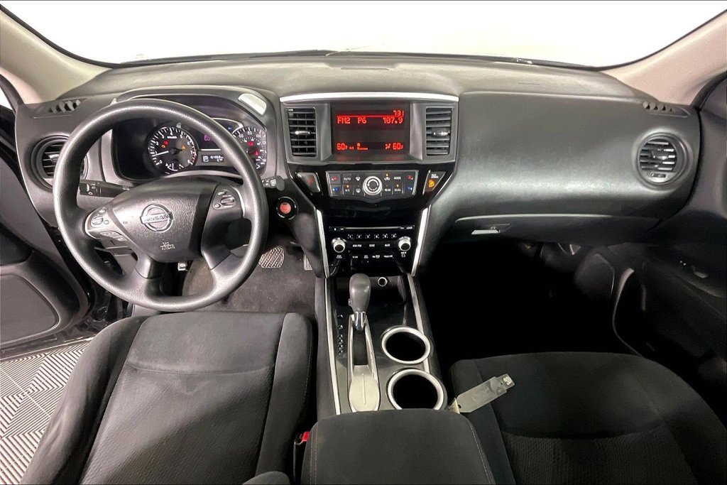 Used 2014 Nissan Pathfinder S w/ Cargo Package FWD image 17