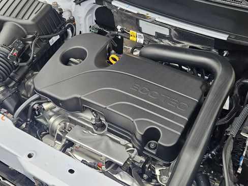 New 2026 Chevrolet Equinox RS image 40