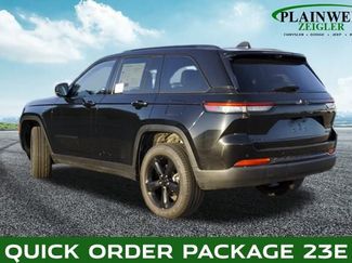 Used 2023 Jeep Grand Cherokee Limited w/ Luxury Tech Group II video 2