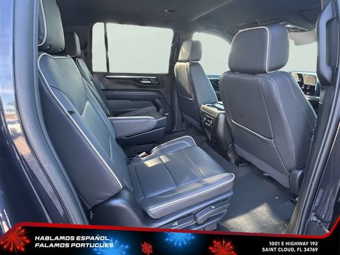 Certified 2025 Chevrolet Suburban Premier RWD image 31