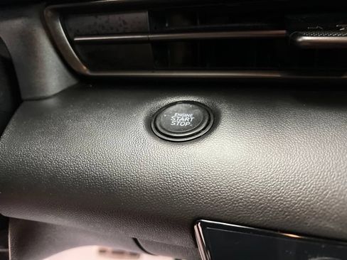 Used 2025 Hyundai Elantra Sport FWD image 25