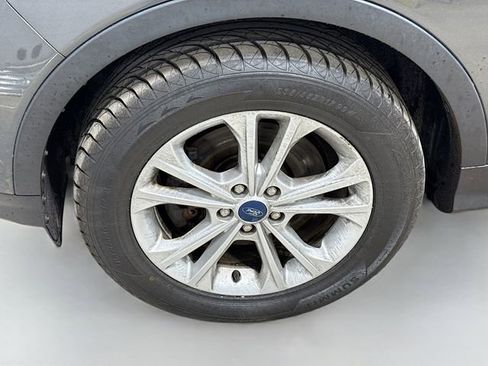 Used 2019 Ford Escape SE AWD/4WD image 30