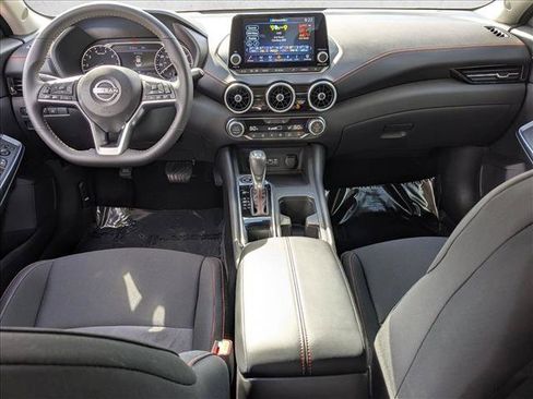 Certified 2025 Nissan Sentra SR FWD image 16