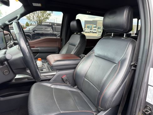 Used 2021 Ford F150 Lariat w/ Equipment Group 502A High AWD/4WD image 7