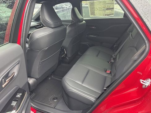 New 2025 Toyota Crown Signia w/ Tow-Hitch Package (TMS) image 7